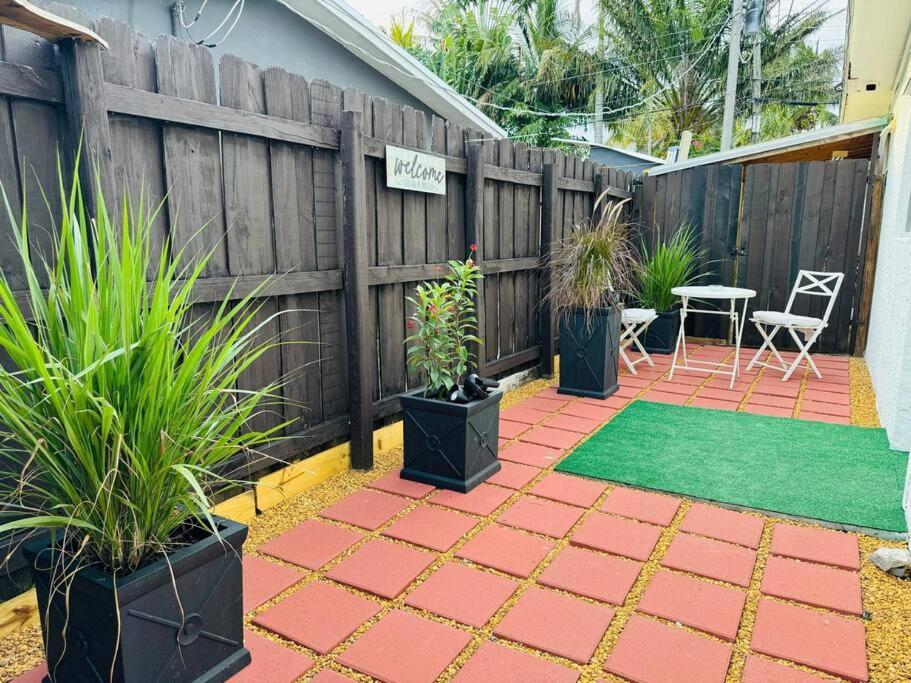 Studio With Terrace Near Hard Rock-Patio ハリウッド エクステリア 写真